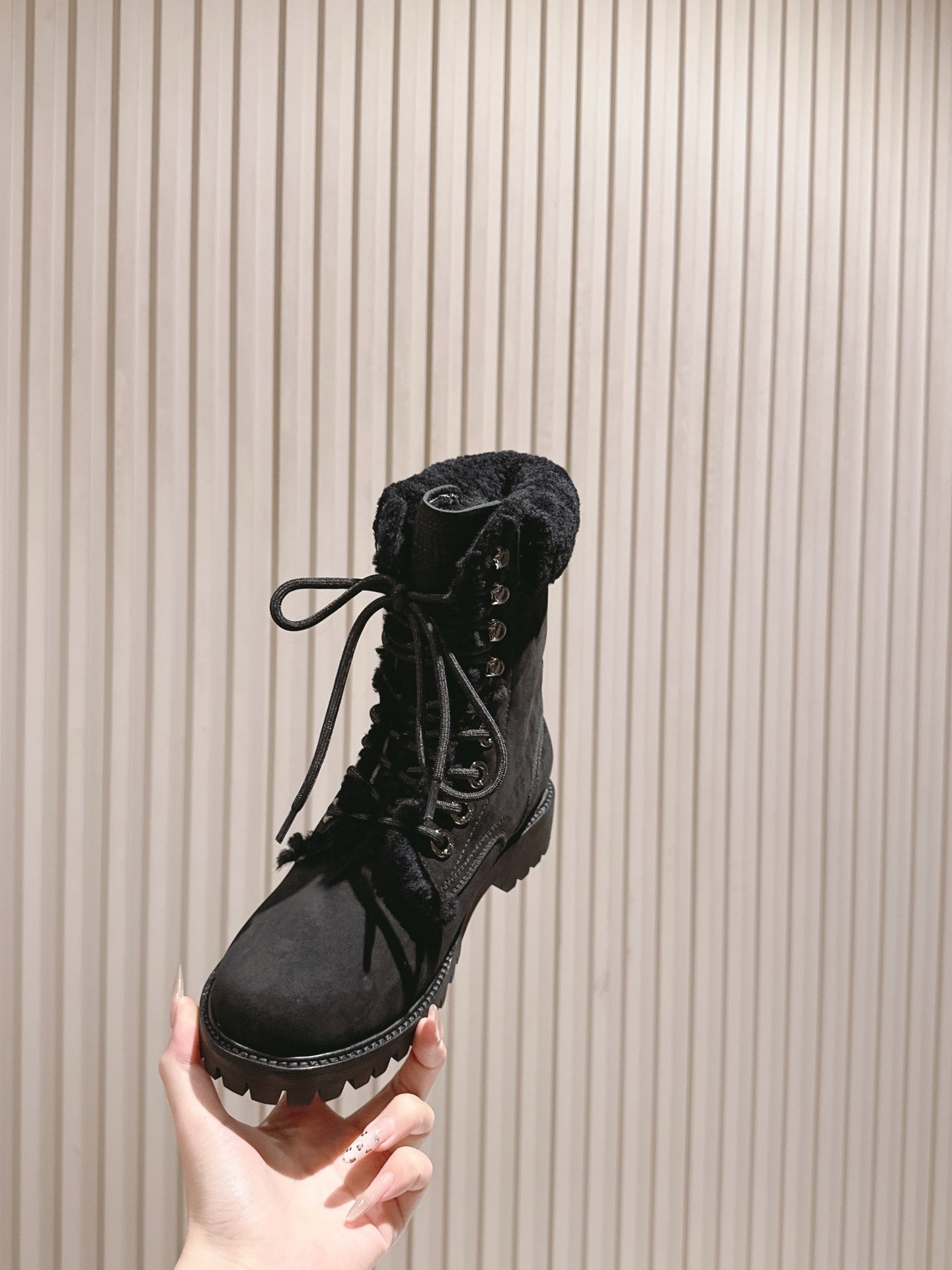 CELINE 25S KURT LACE UP MID BOOT IN BLACK FULL SUEDE AND SHEARLING