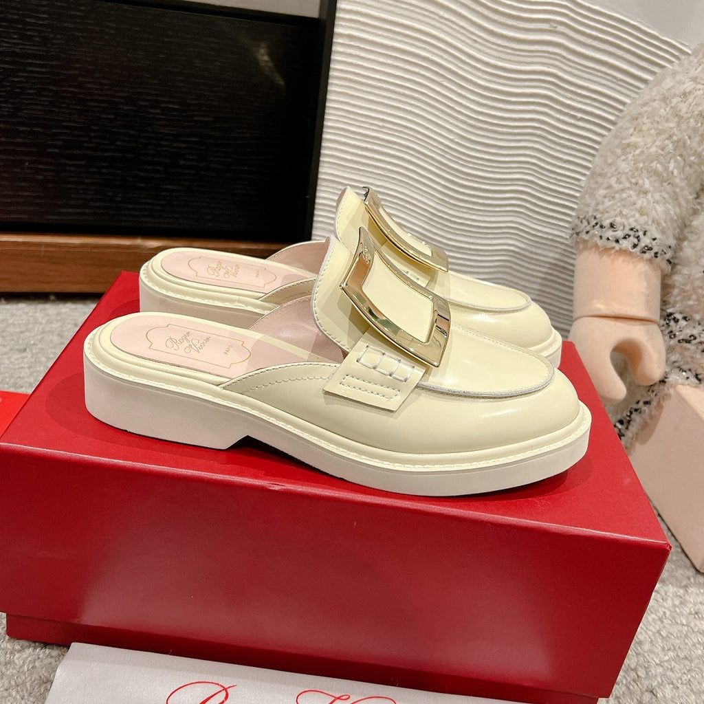 VIV' RANGERS MULES IN CREAM SHINY CALFSKIN GOLD BUCKLE