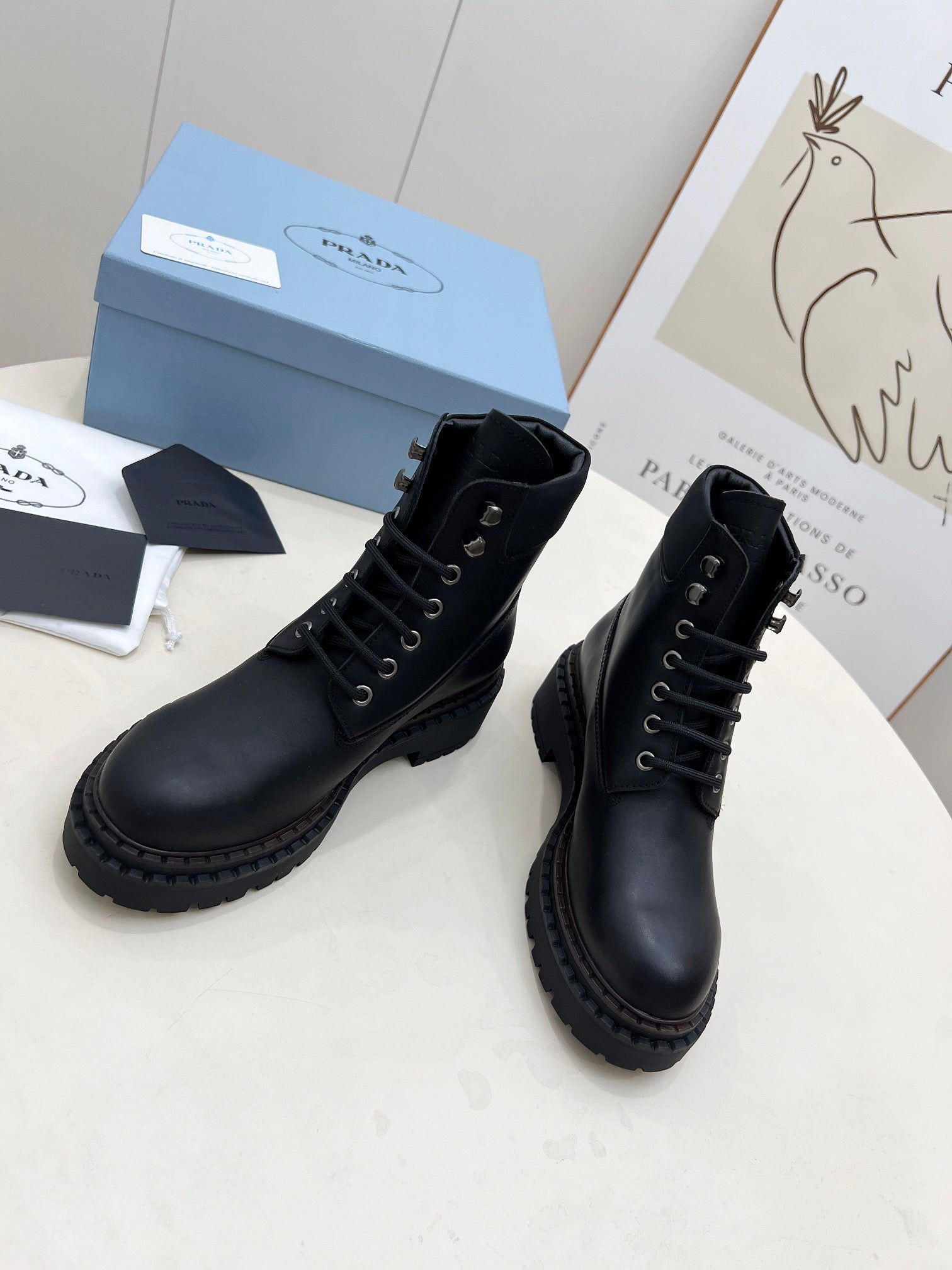 PRADA 25S LACE UP BOOTS BLACK CALFSKIN