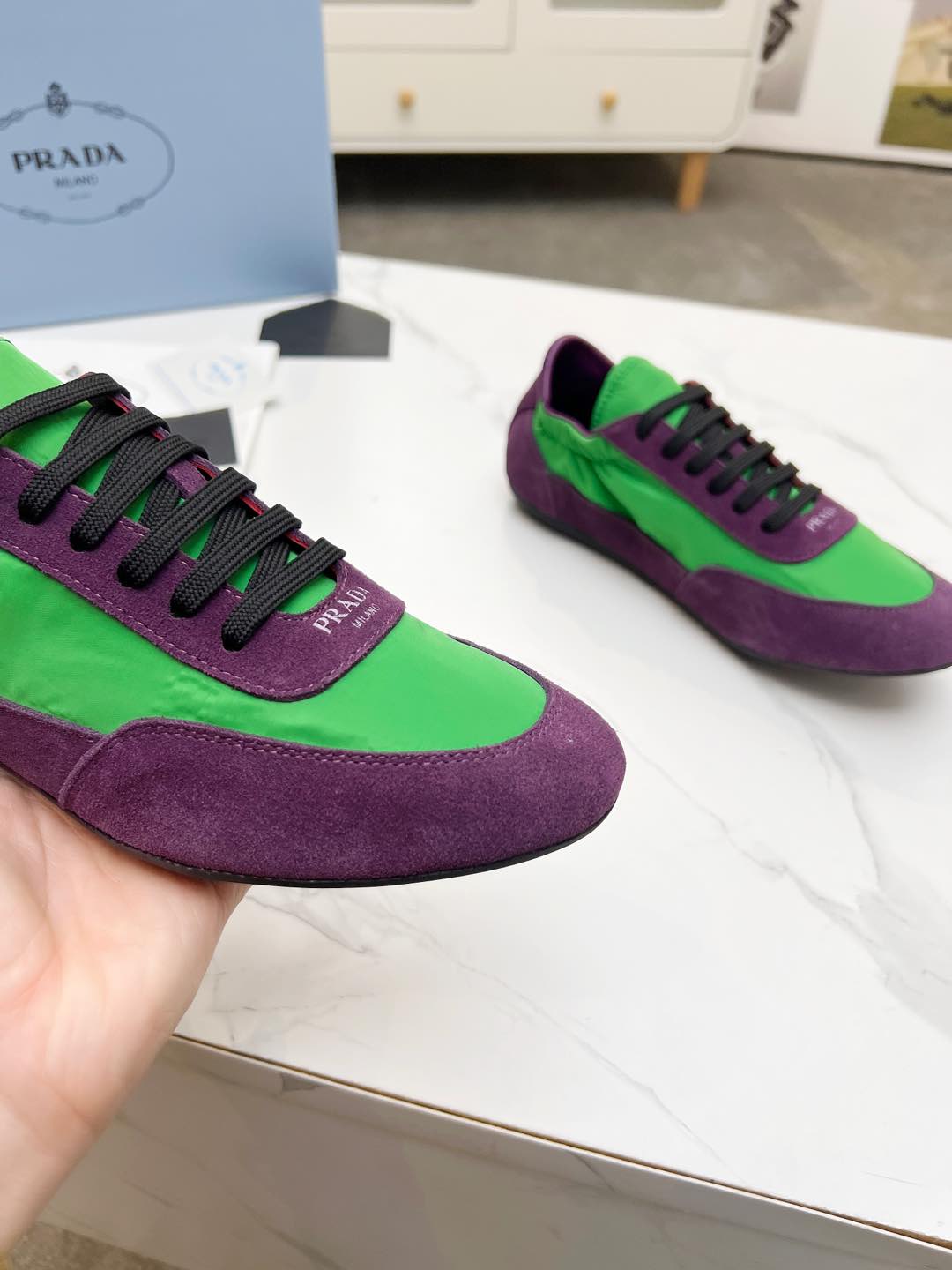 COLLAPSE SNEAKERS IN PURPLE SUEDE AND GREEN NYLON