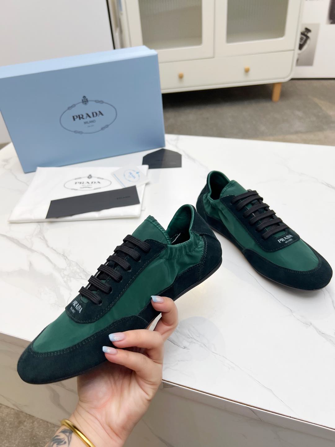 COLLAPSE SNEAKERS IN BLACK SUEDE AND FOREST GREEN NYLON