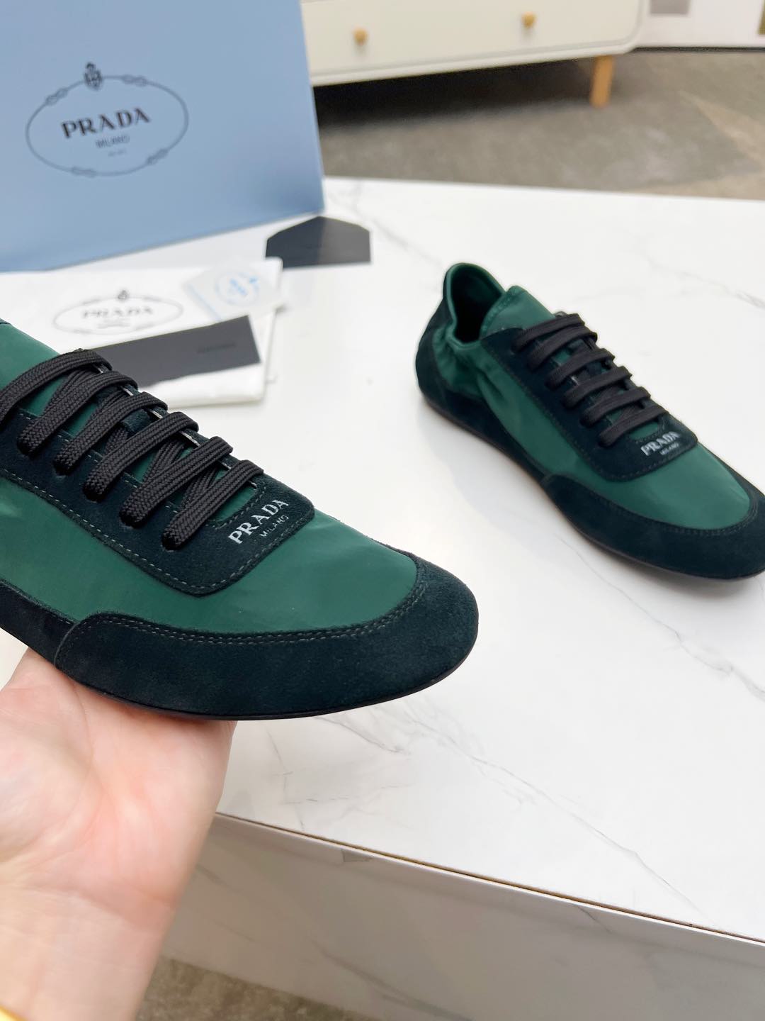 COLLAPSE SNEAKERS IN BLACK SUEDE AND FOREST GREEN NYLON