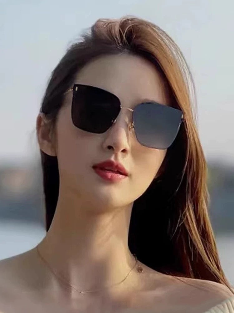 MONTAIGNE SUNGLASS CD4641 IN METAL