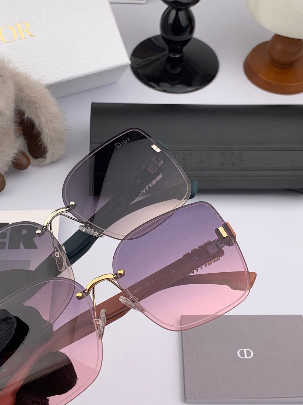 SIGNATURE SUNGLASS 575718 IN ACETATE