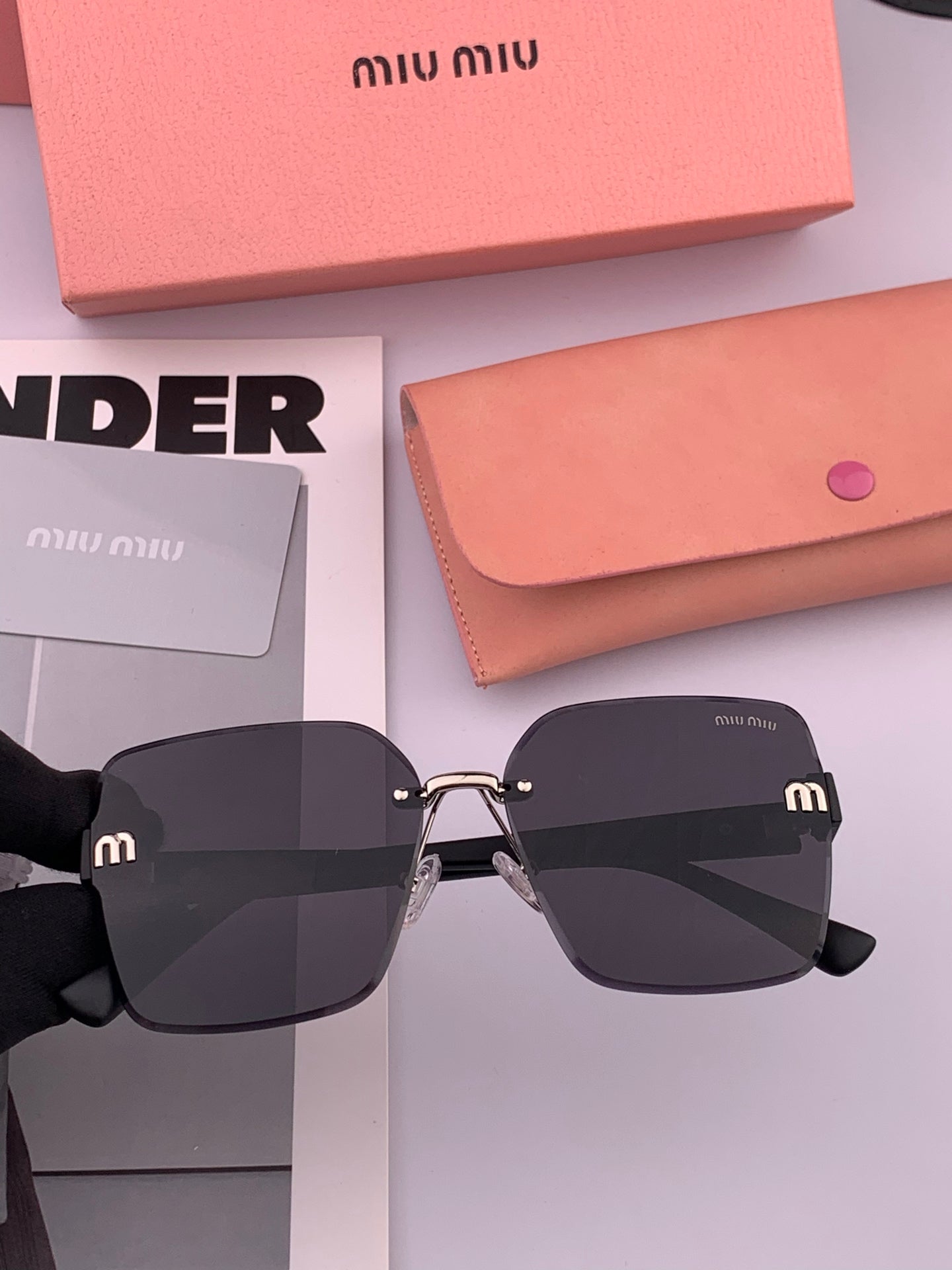 RUNWAY SQUARE SUNGLASSES M7550 IN ACETATE