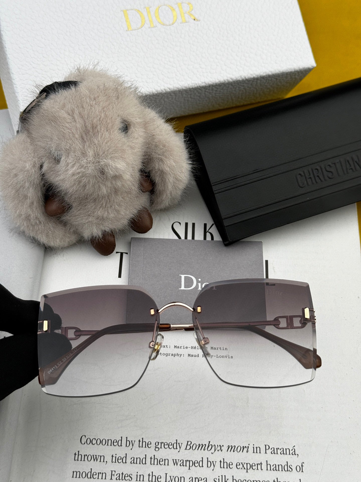 MONTAIGNE SUNGLASS CD3641 IN METAL