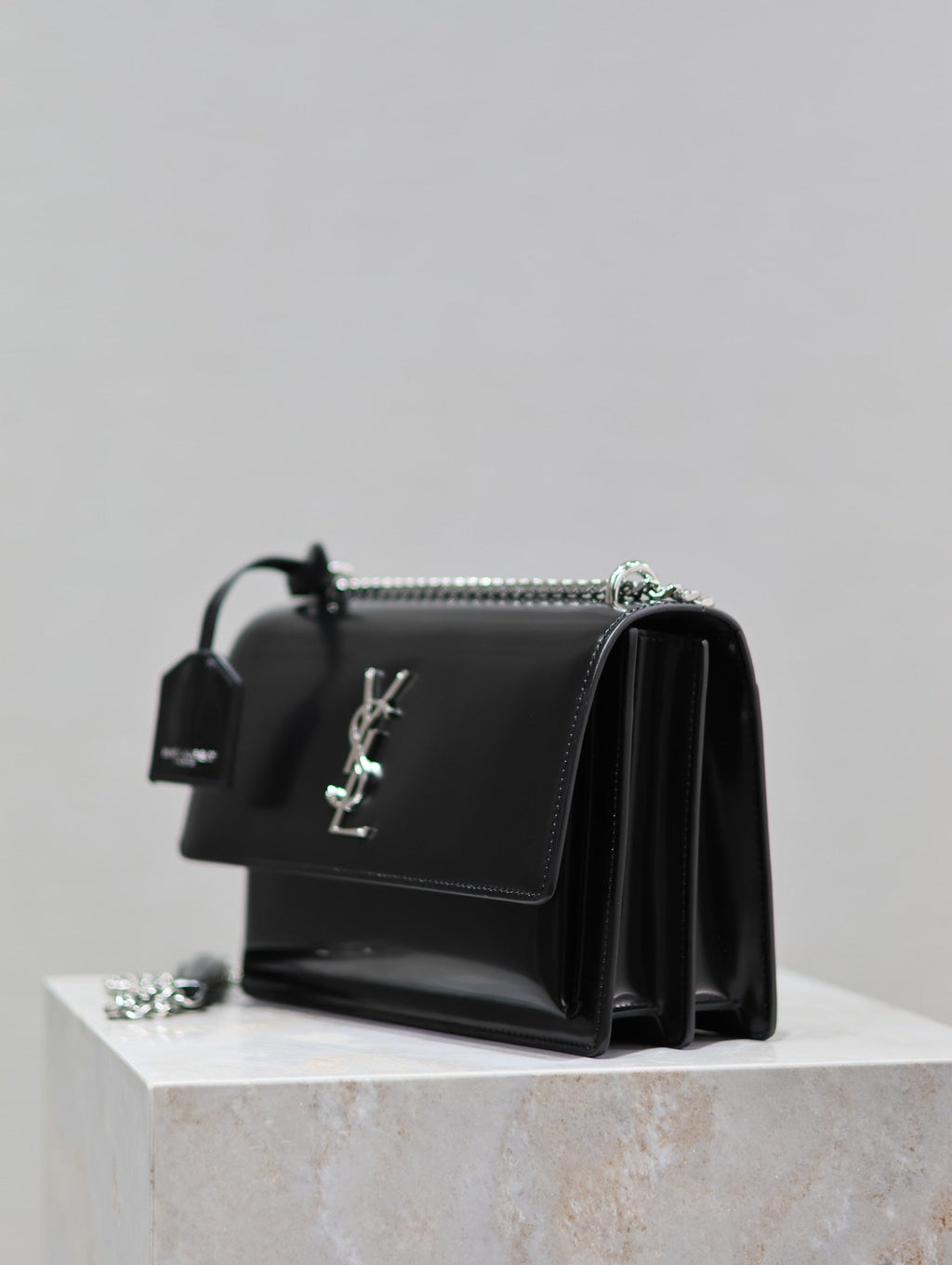 YSL 25S SUNSET MEDIUM 22 IN BLACK SHINY CALFSKIN SILVER HARDWRE