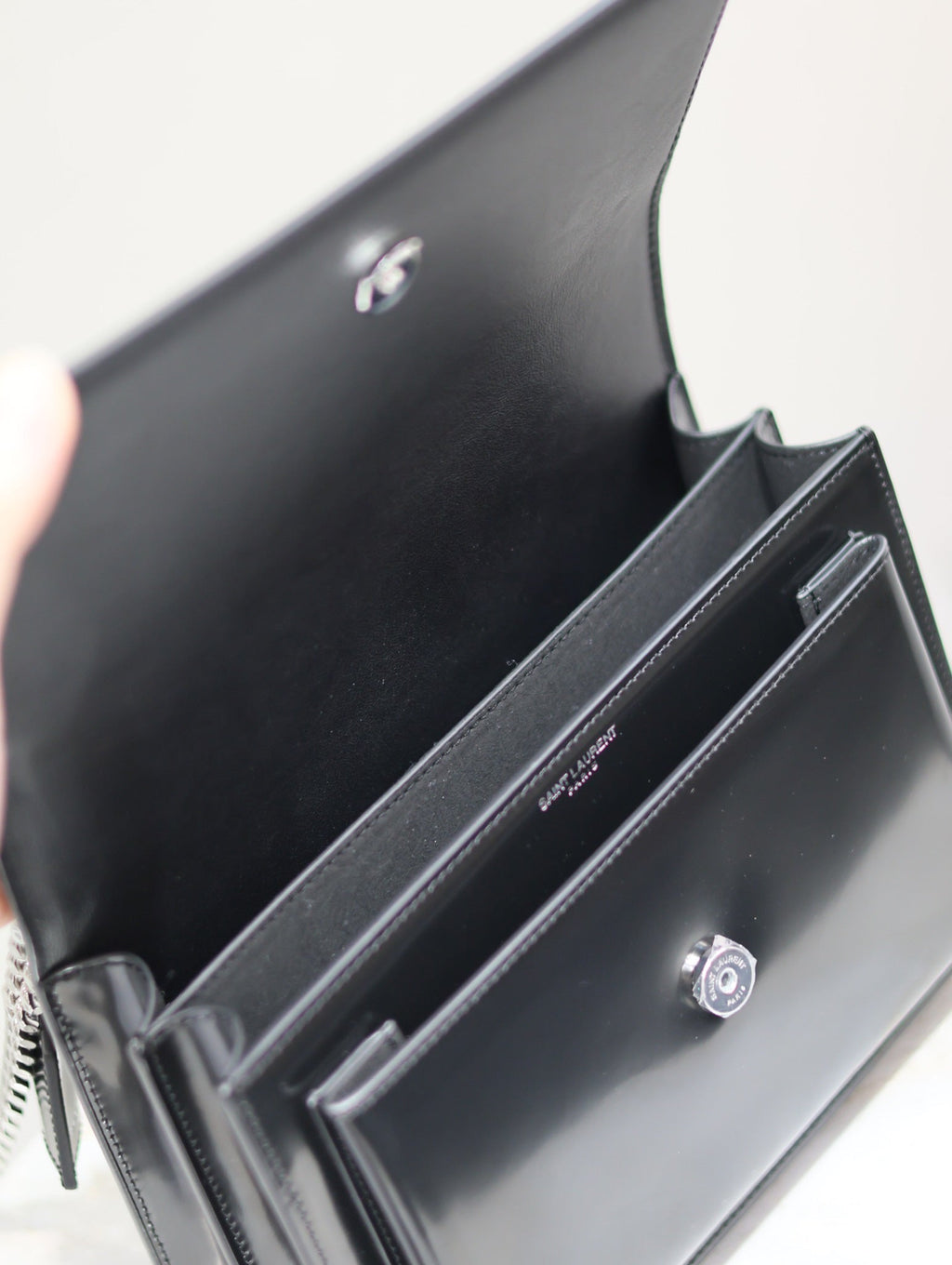 YSL 25S SUNSET MEDIUM 22 IN BLACK SHINY CALFSKIN SILVER HARDWARE