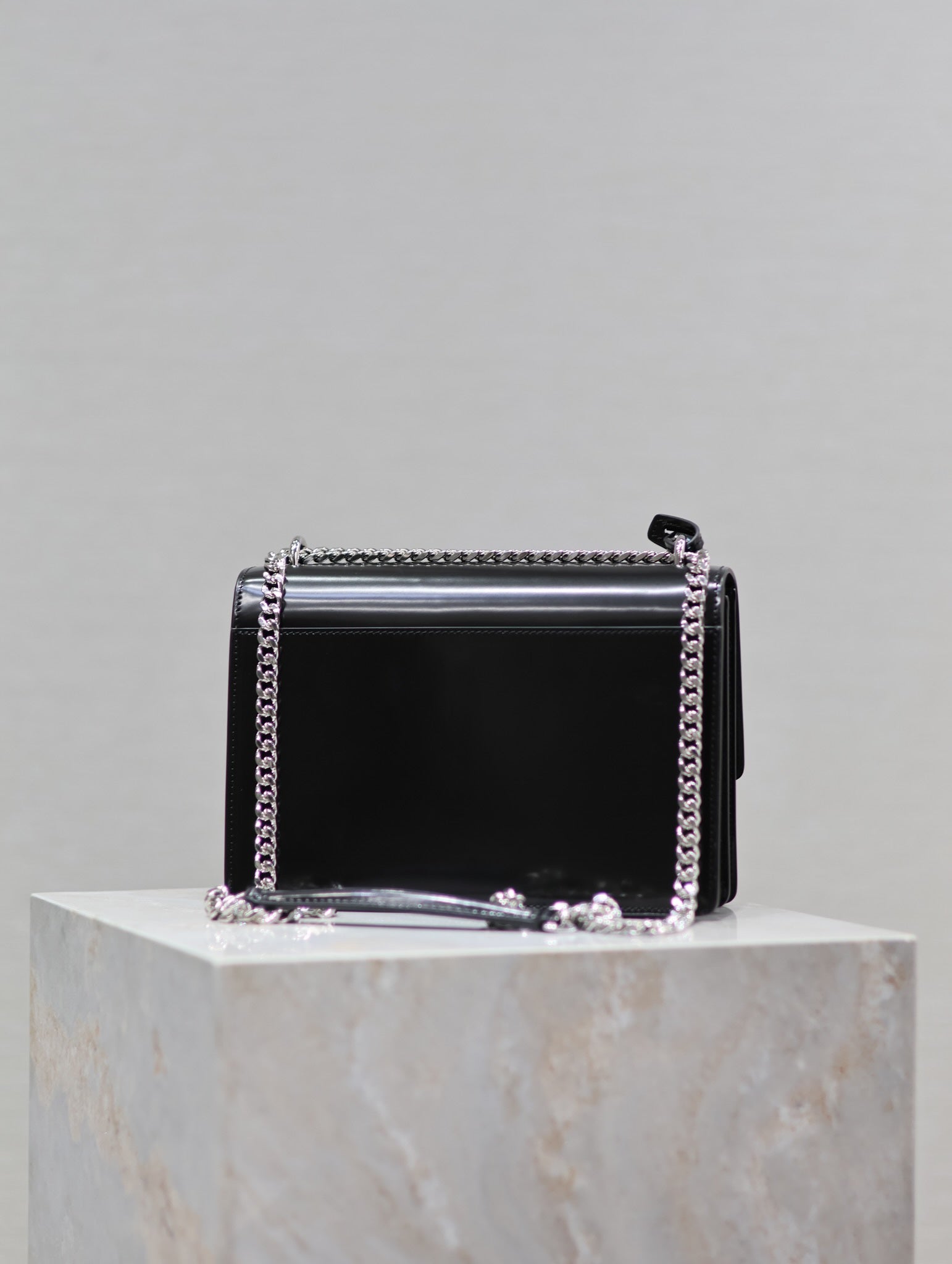 YSL 25S SUNSET MEDIUM 22 IN BLACK SHINY CALFSKIN SILVER HARDWRE