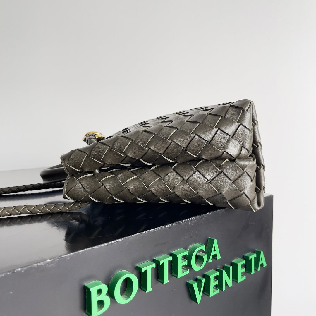 SMALL ANDIAMO 25 IN KAKI LAMBSKIN