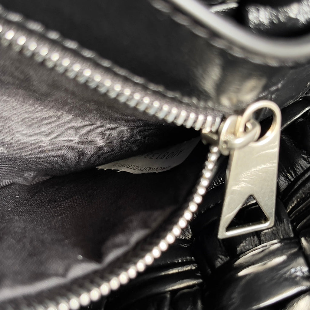 BV Small Rumple Messenger 21 Black Lambskin Shw