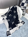 AVALON THROW BLANKET 170 CM IN BLACK CASHMERE 294472