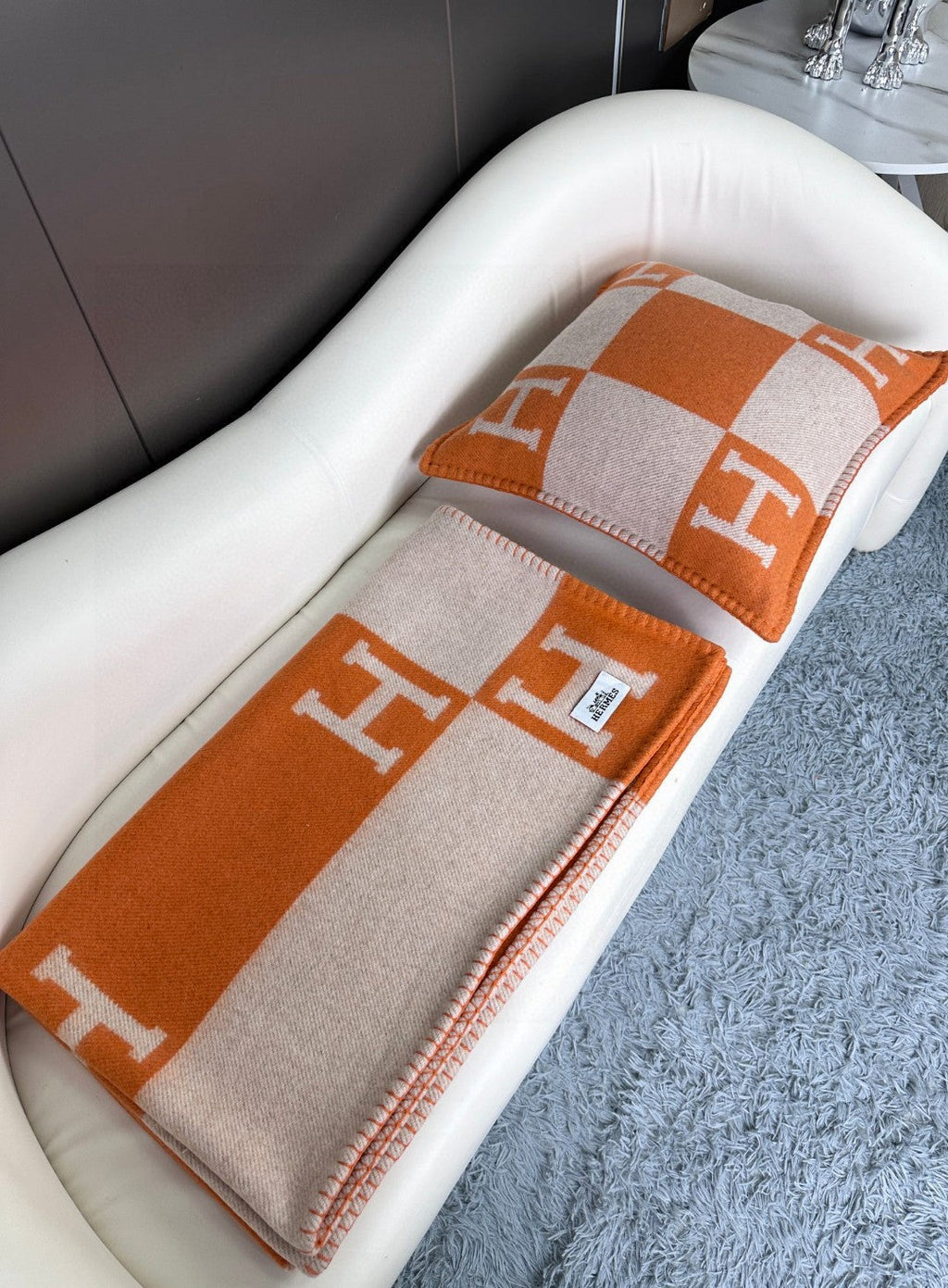 AVALON THROW BLANKET 170 CM IN TIGER ORANGE CASHMERE 294474