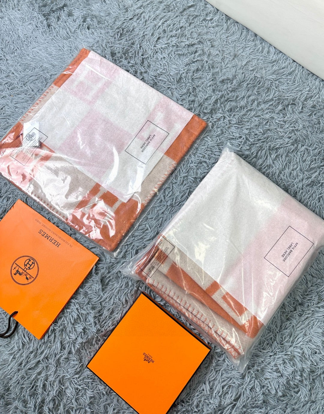 AVALON THROW BLANKET 170 CM IN TIGER ORANGE CASHMERE 294474