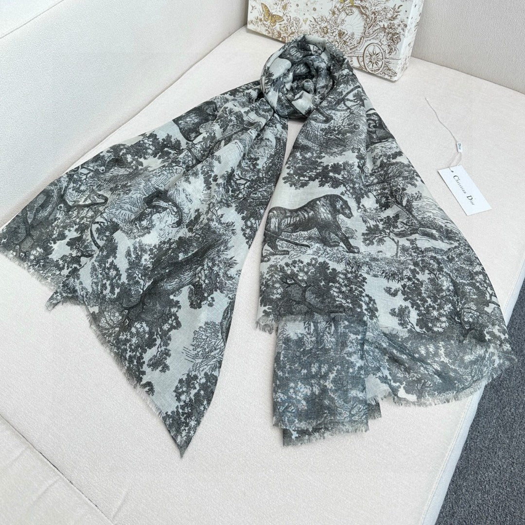 DIOR SCARF 180 CM IN CASHMERE-SILK BLEND 706550