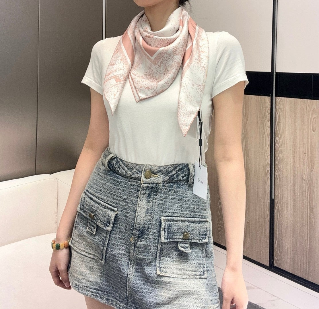 DIOR SCARF 90 CM IN SILK 655942