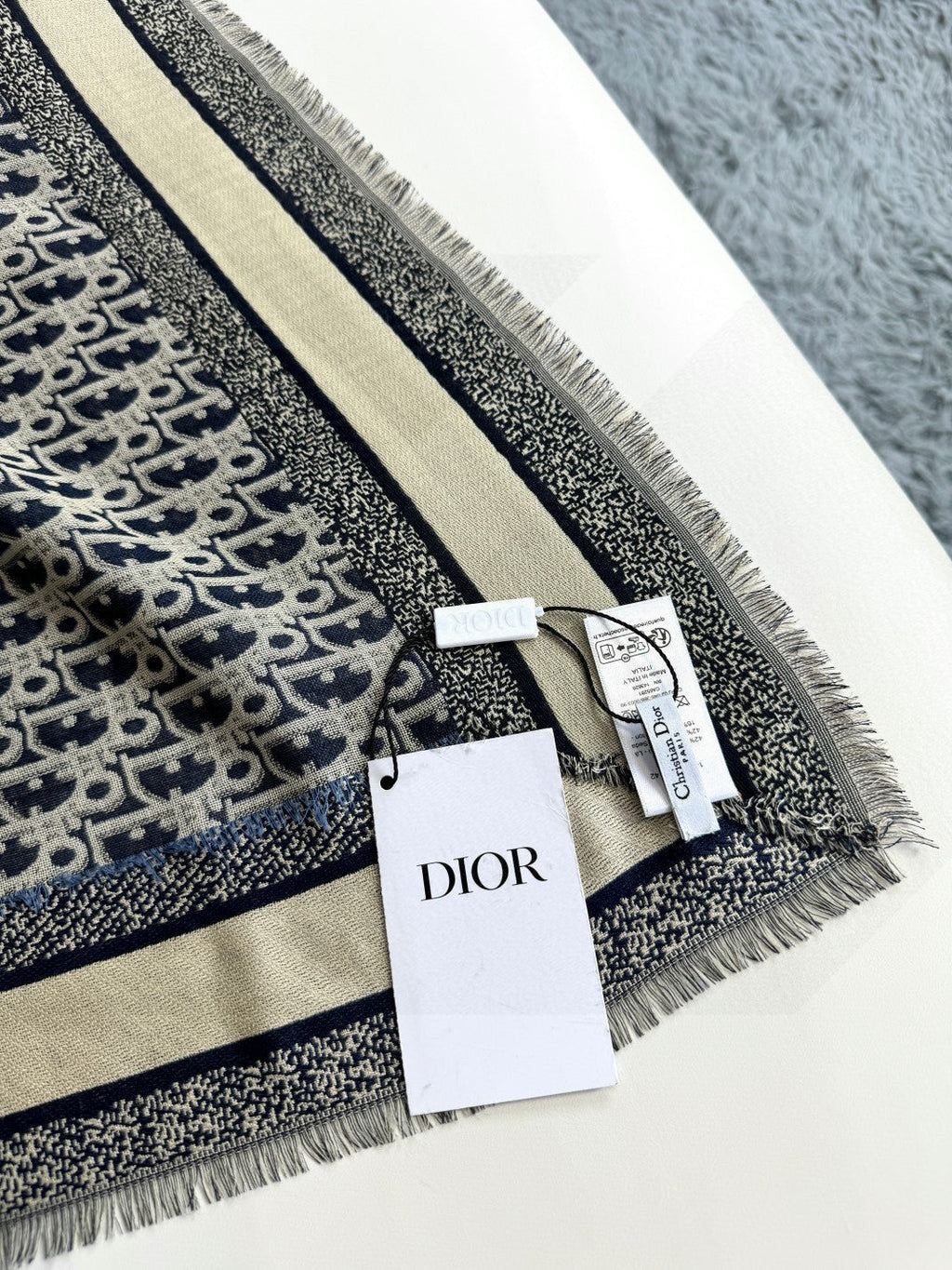 DIOR SCARF 140 CM IN SILK-WOOL BLEND 702040