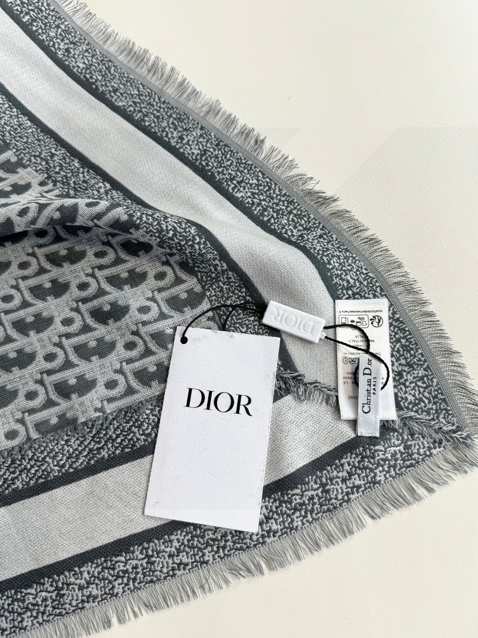 DIOR SCARF 140 CM IN SILK-WOOL BLEND 702041