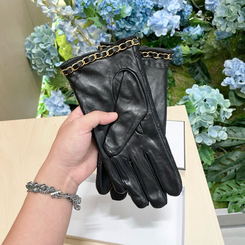 GLOVES IN BLACK LAMBSKIN 464979