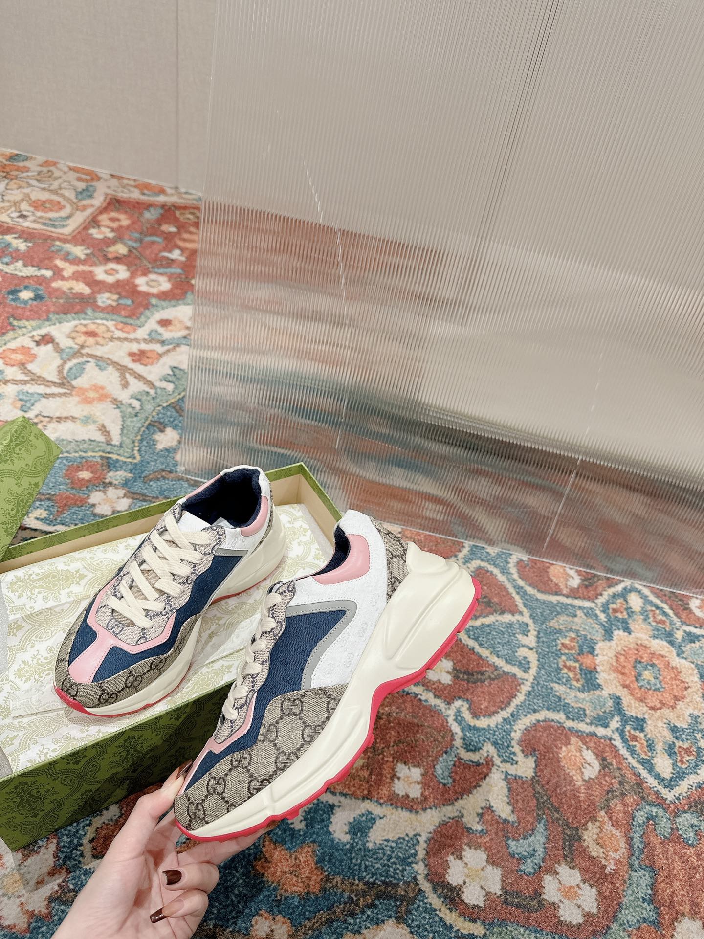 GG RHYTON TRAINER LIGHT BROWN AND PINK CALFSKIN