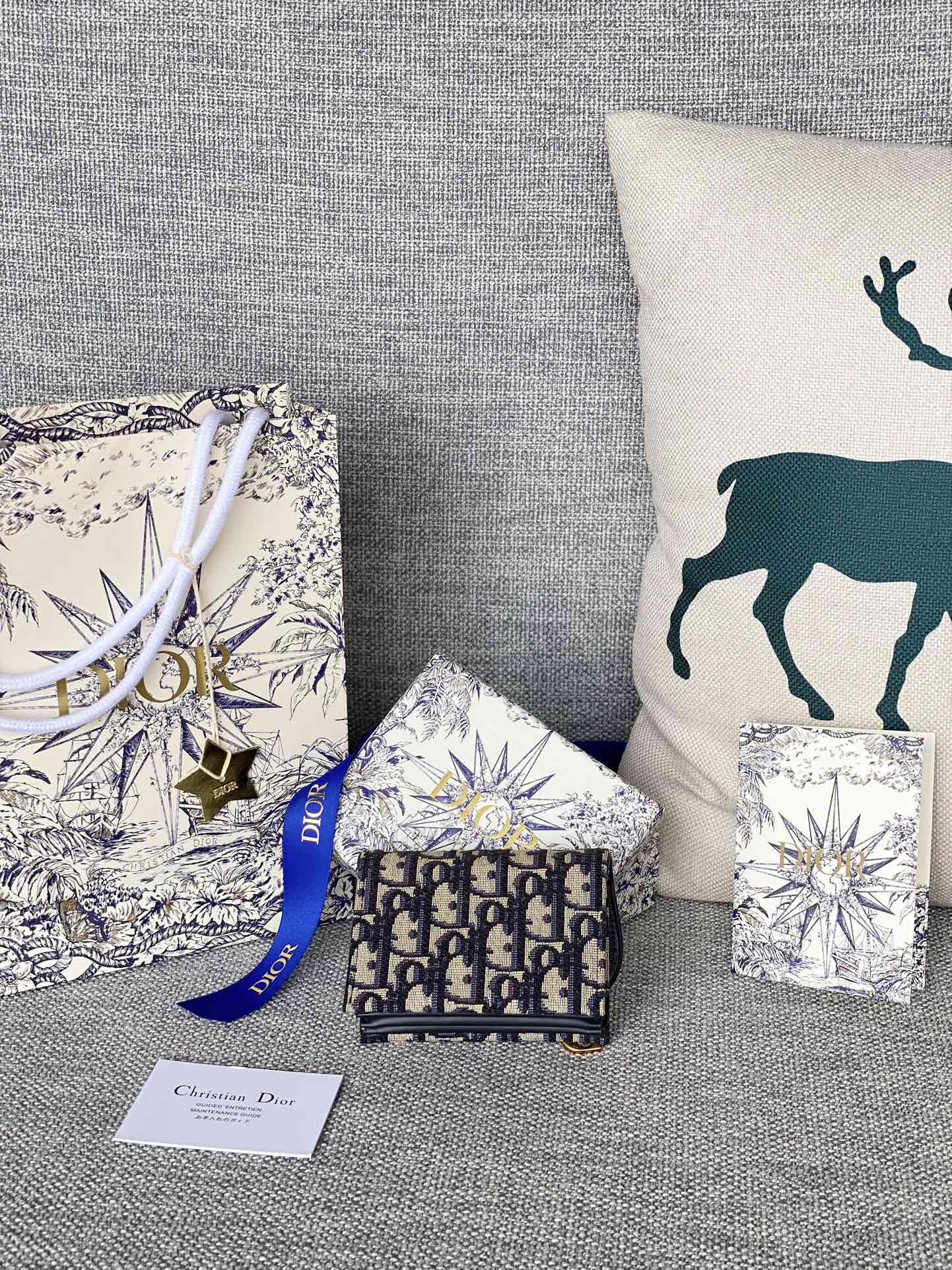 SADDLE LOTUS WALLET 11 IN BLACK MONOGRAM OBLIQUE JACQUARD