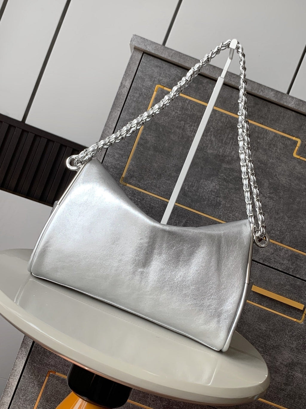 CHANEL 25S HOBO BAG 30 CM IN SILVER SMOOTH CALFSKIN