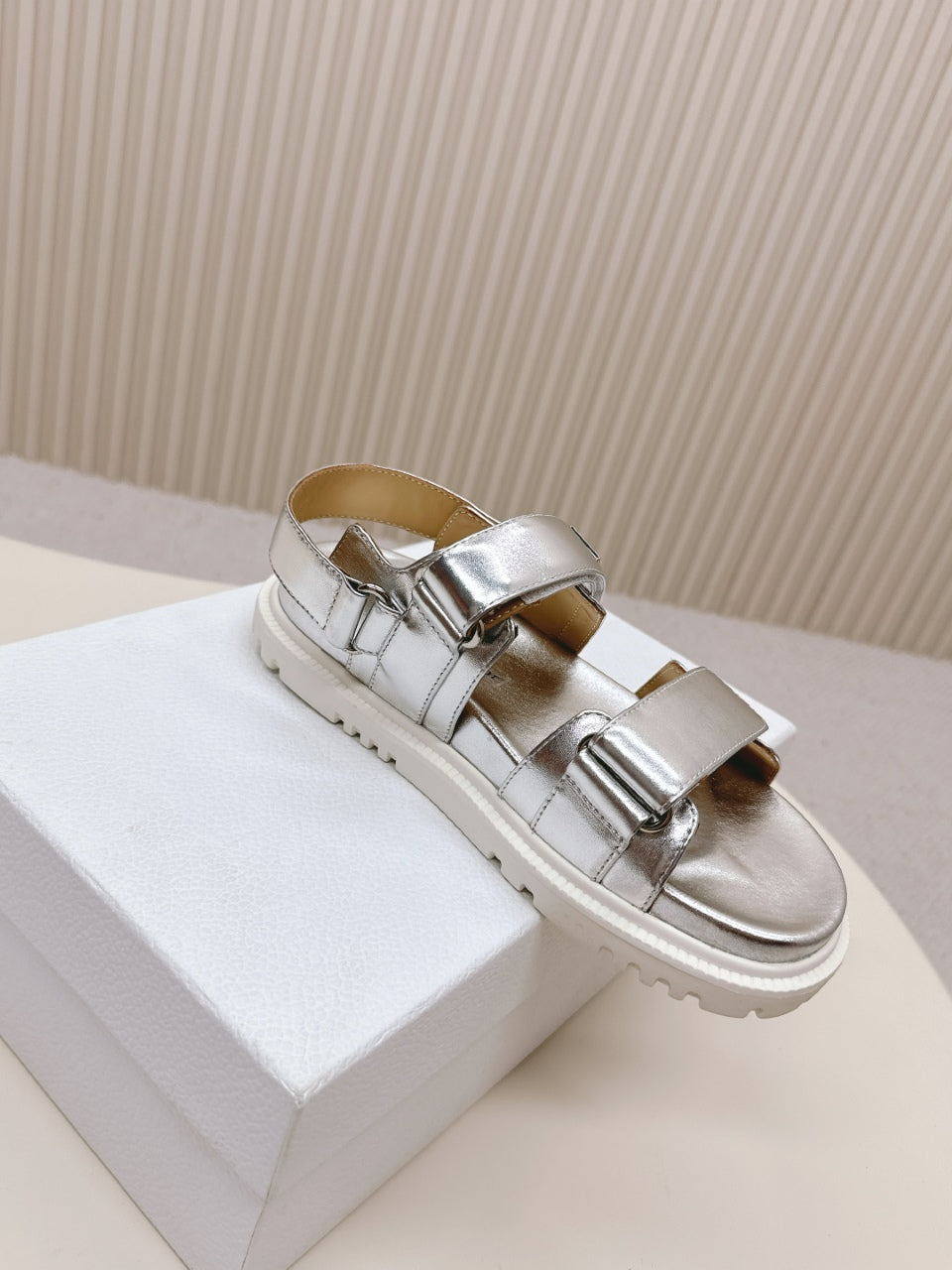 DIOR BACK-STRAP SANDALS 25S IN SILVER CALFSKIN WITH SILVER HARDWARE