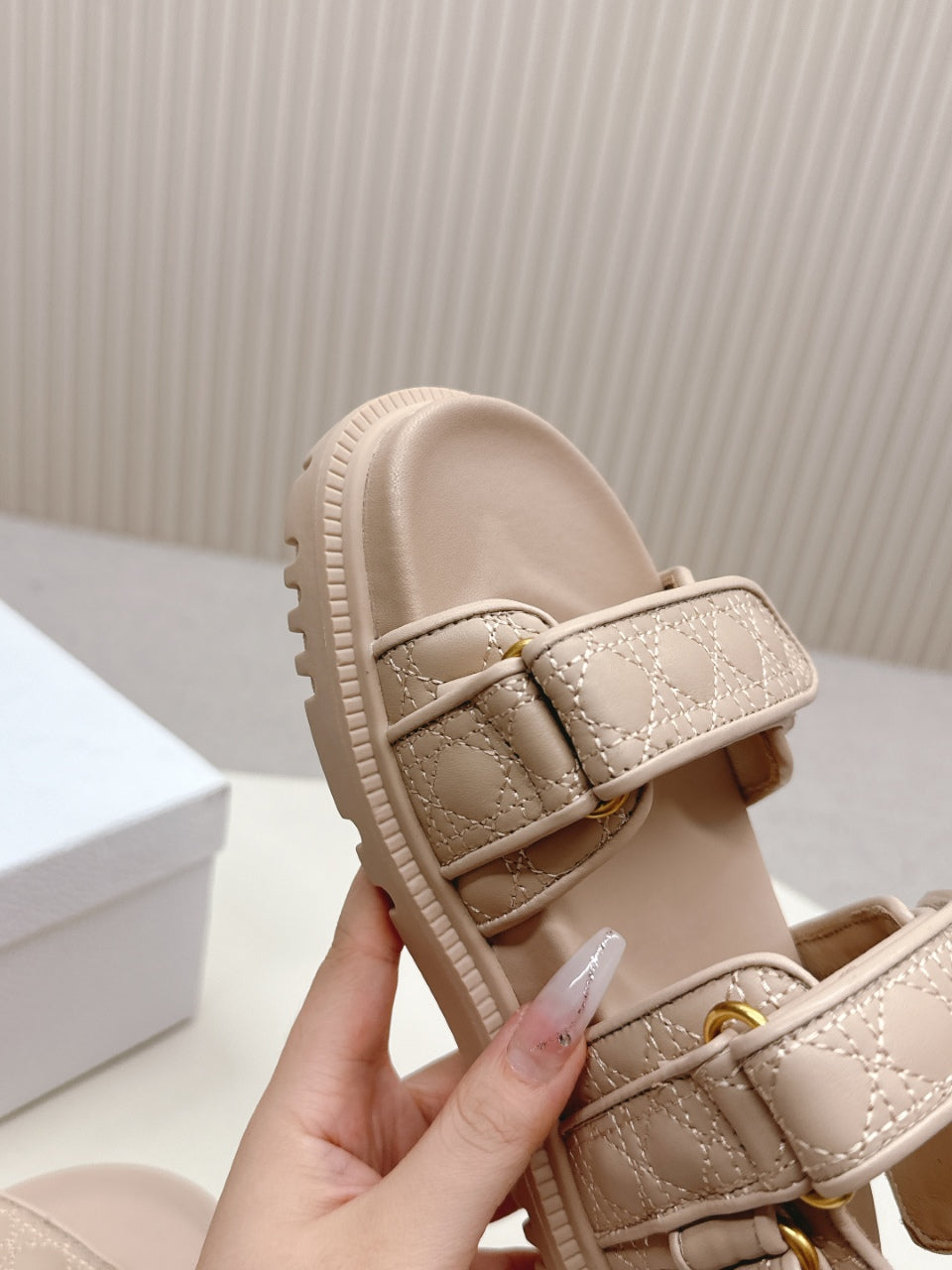 DIOR BACK-STRAP SANDALS 25S IN BEIGE CALFSKIN