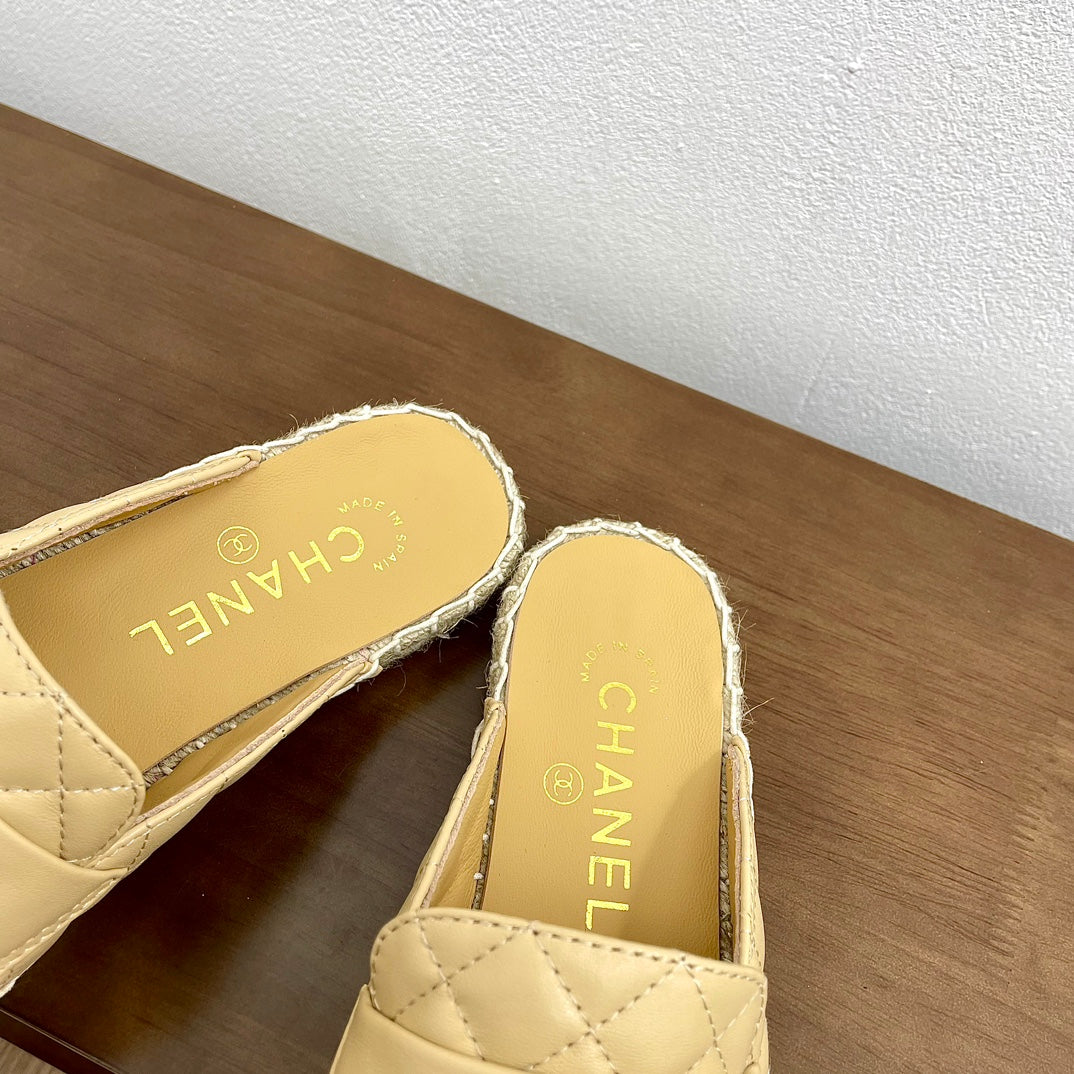 CC Women Half - Slippers Yellow Cream Lambskin