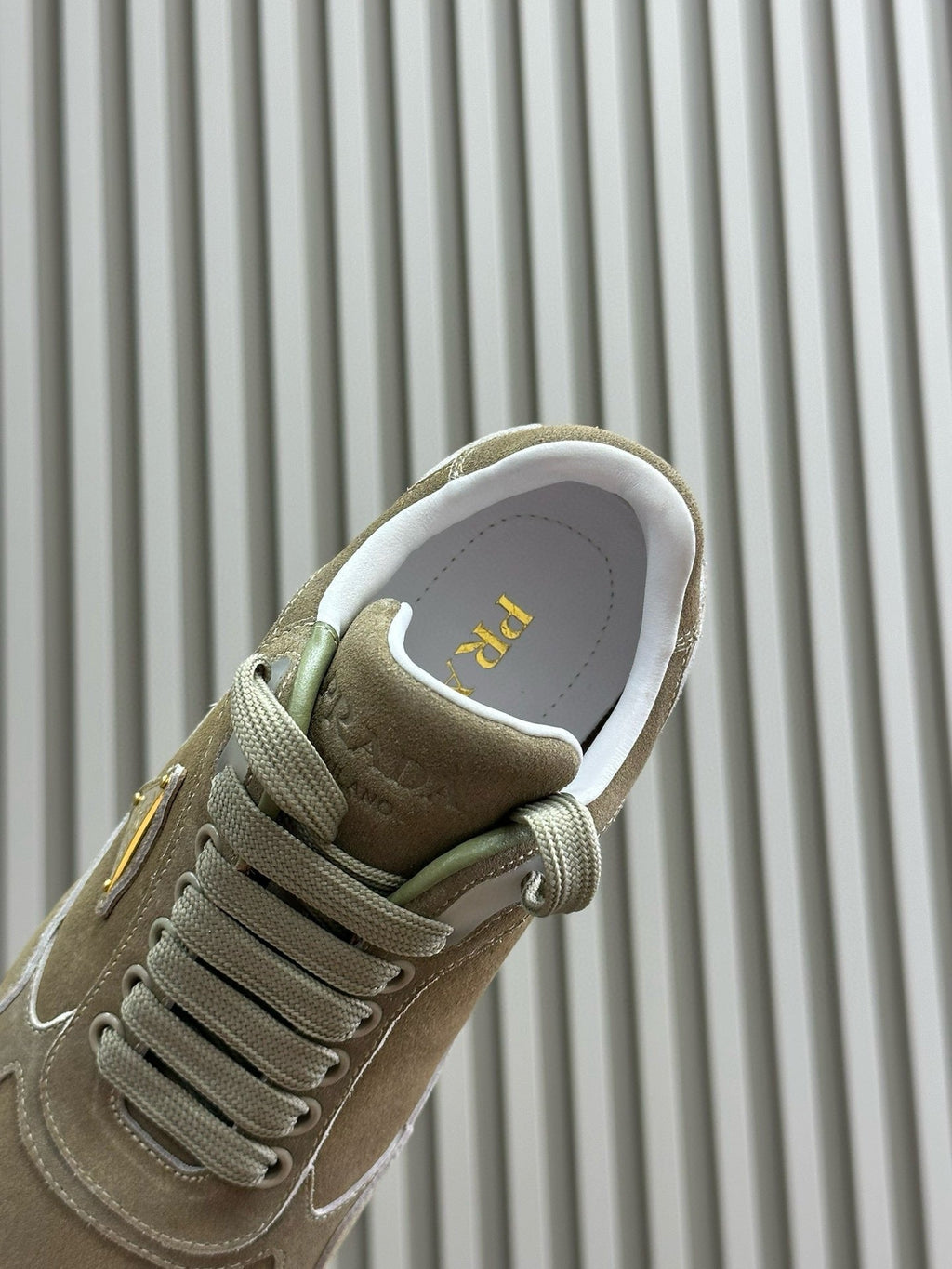 PRA TRAIL FADED SUEDE SNEAKERS LIGHT BROWN