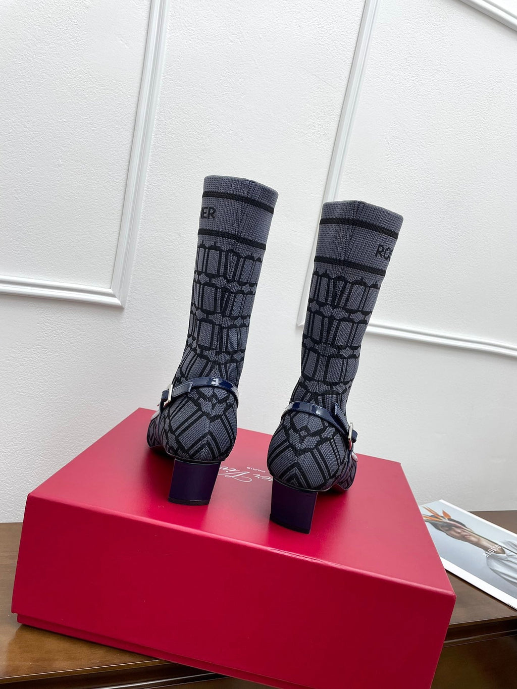 BELLE VIVIER SOCK LACQUERED BUCKLE ANKLE BOOTS IN NAVY BLUE CALFSKIN AND TECHNICAL FABRIC