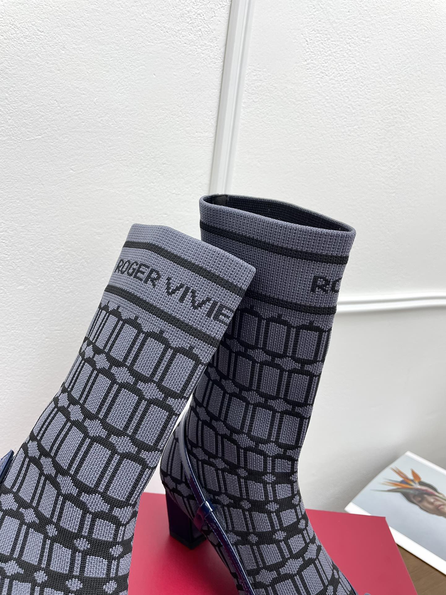 BELLE VIVIER SOCK LACQUERED BUCKLE ANKLE BOOTS IN NAVY BLUE CALFSKIN AND TECHNICAL FABRIC