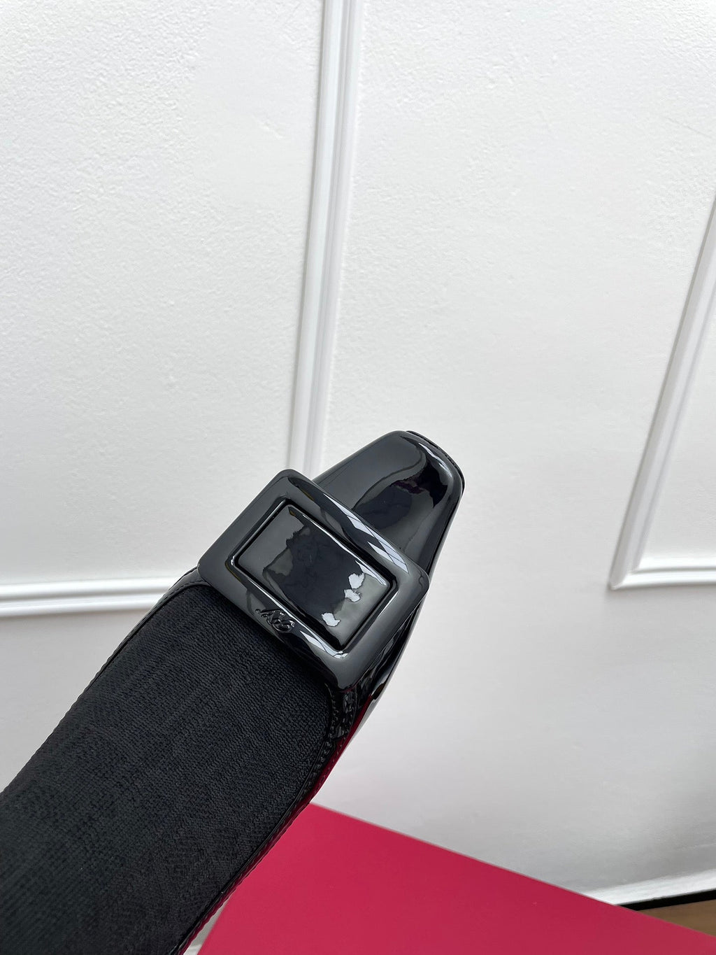 BELLE VIVIER SOCK LACQUERED BUCKLE ANKLE BOOTS IN BLACK PATENT CALFSKIN SOCK UPPER FABRIC