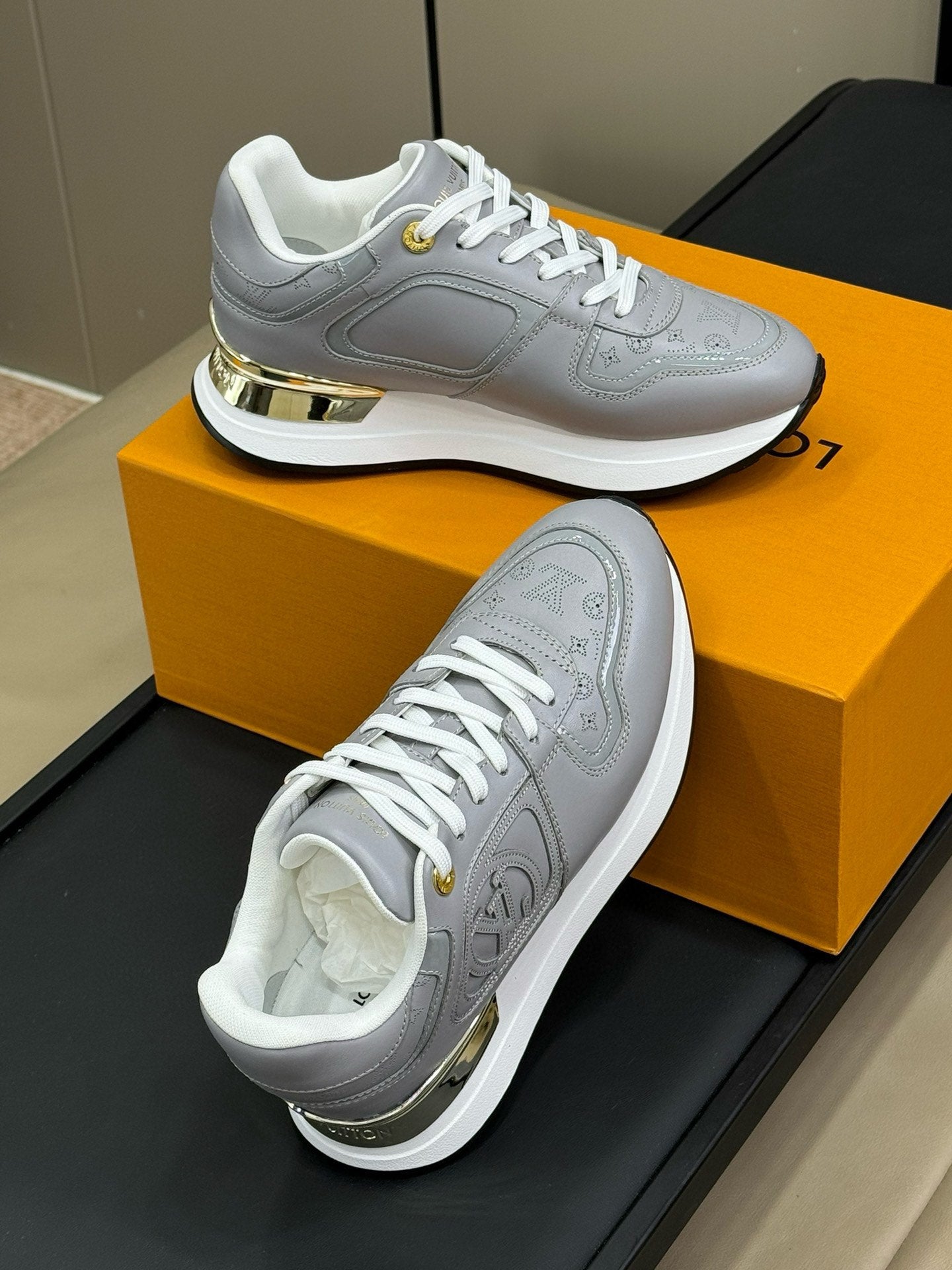 LV NEO RUN AWAY SNEAKER IN STEEL GRAY CALFSKIN