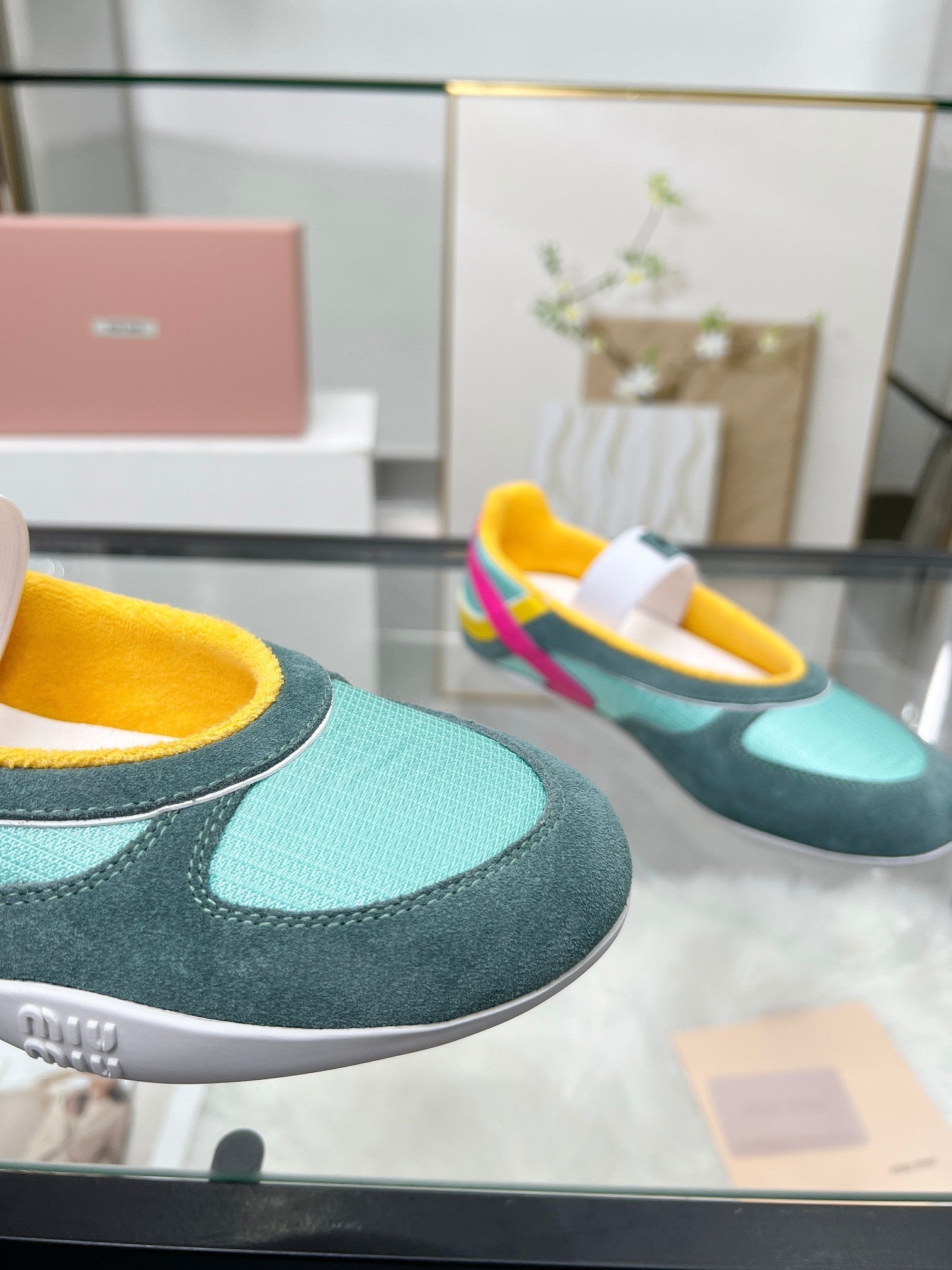 GYMNASIUM BALLERINAS IN GREEN PINK YELLOW TECHNICAL FABRIC AND SUEDE