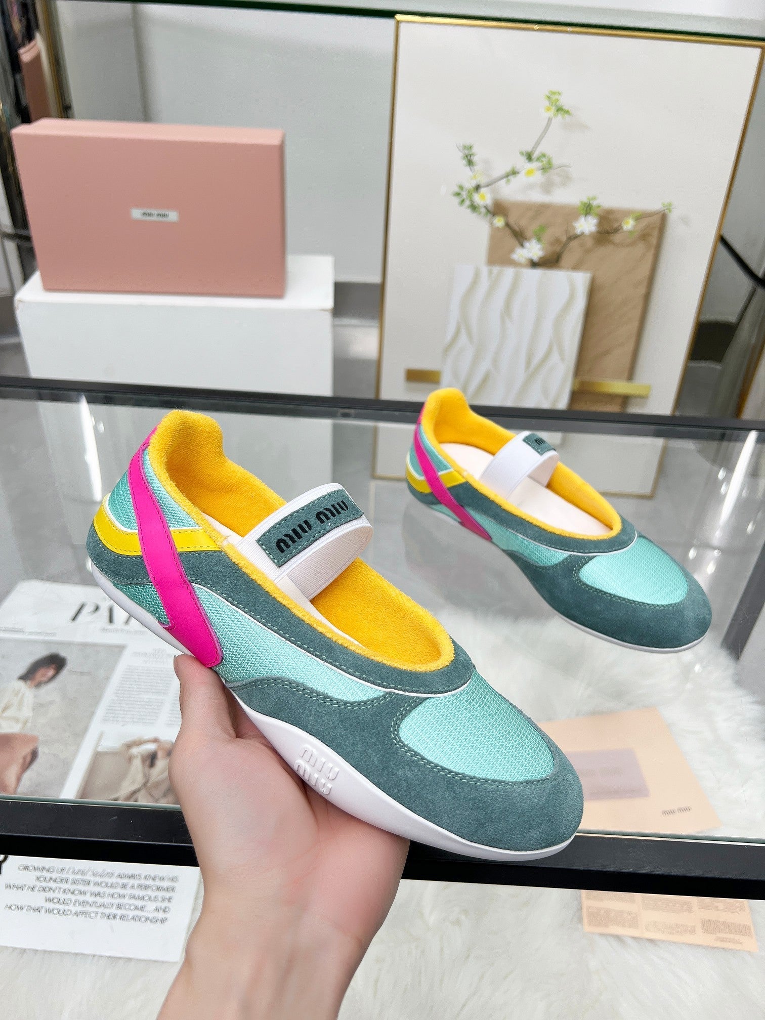 GYMNASIUM BALLERINAS IN GREEN PINK YELLOW TECHNICAL FABRIC AND SUEDE