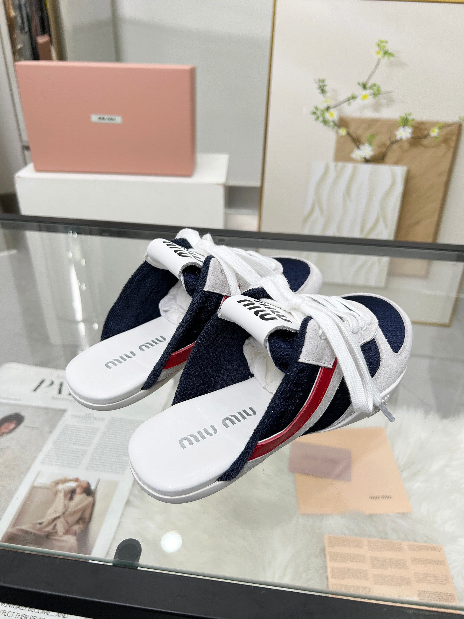 GYMNASIUM SNEAKERS MULES IN OFF WHITE SUEDE AND NAVY BLUE TECHNICAL FABRIC