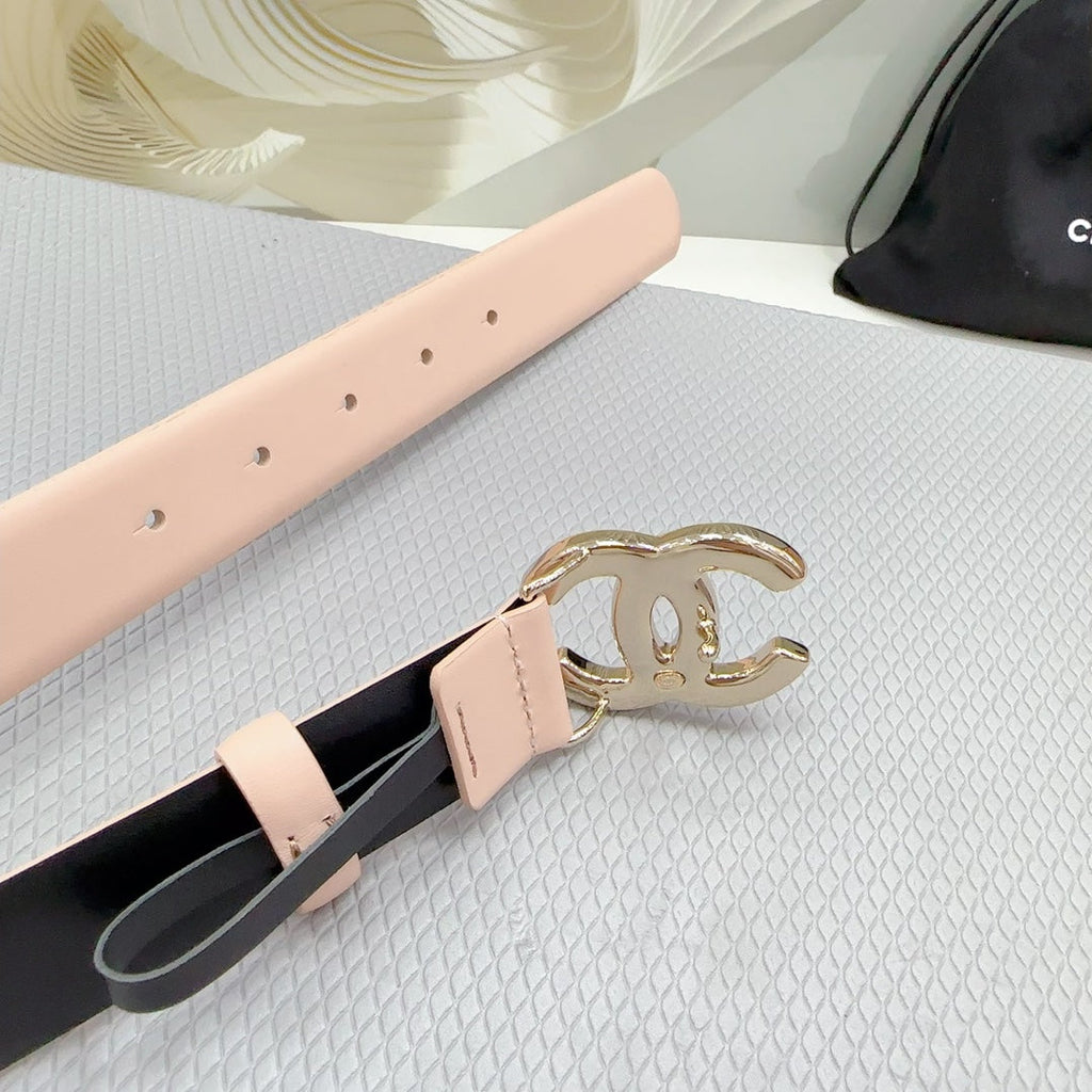 CC 30MM BELT IN BABY PINK SHINNY CALFSKIN WHITE LOGO