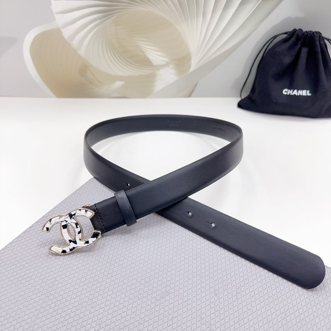 CC 30MM BELT IN BLACK SHINNY CALFSKIN WHITE LOGO