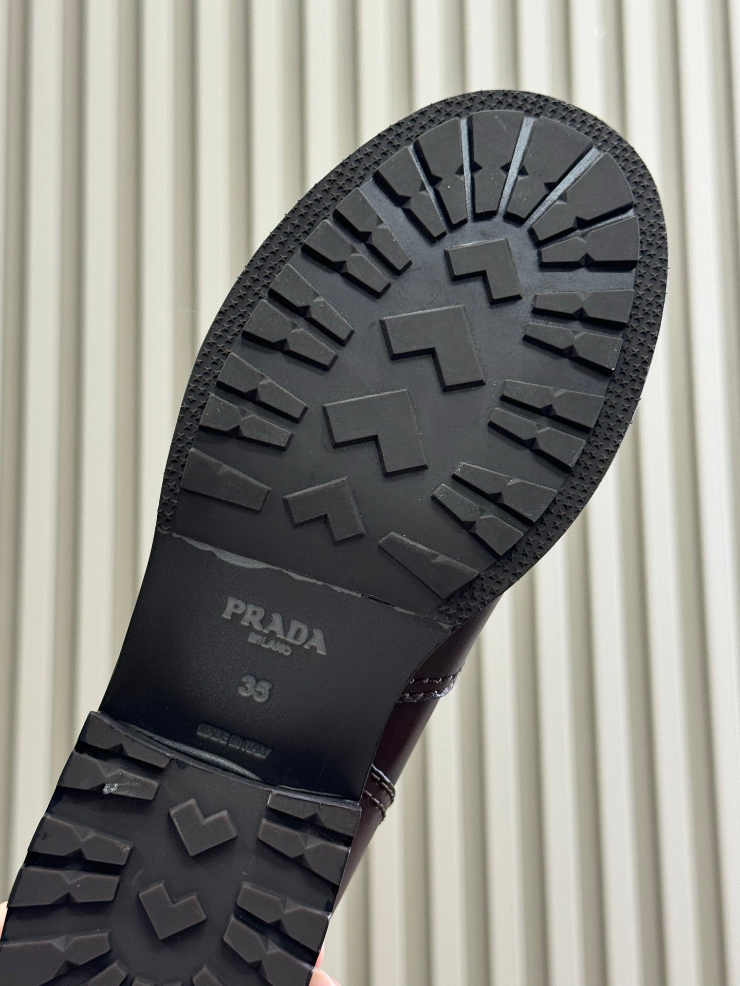 PRADA 25S ANKLE BOOTS IN BROWN CALFSKIN