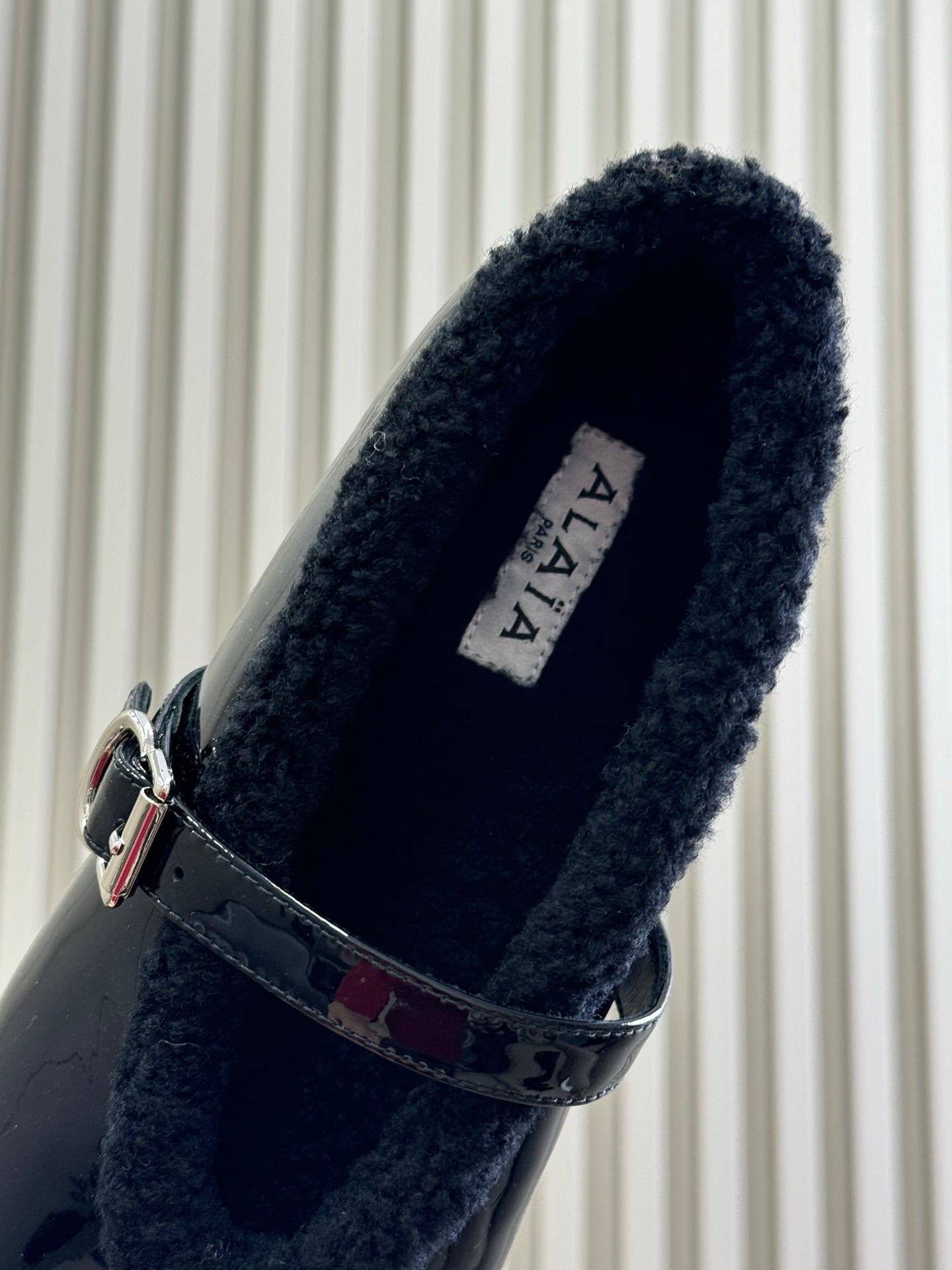 ALAIA 25S MARY JANE SHEARLING FLATS IN BLACK GLOSSY CALFSKIN