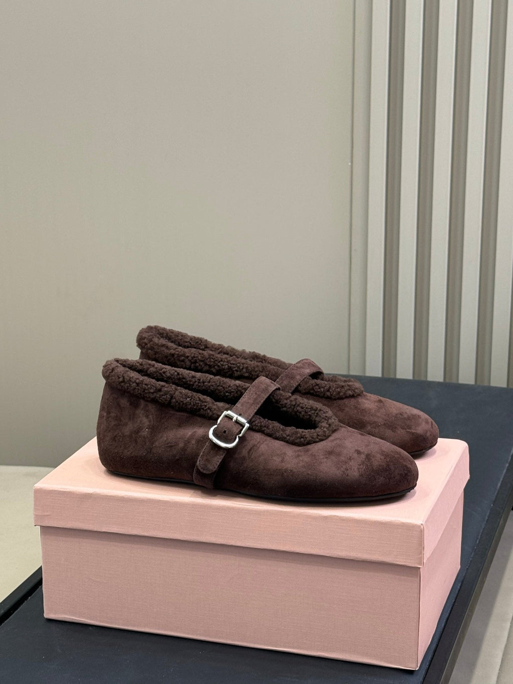 ALAIA 25S MARY JANE SHEARLING FLATS IN DARK BROWN SUEDE