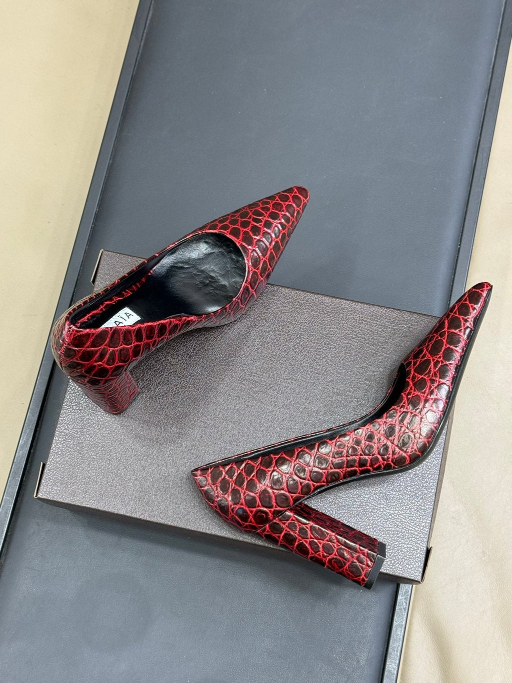 ALAIA 25S POINTY TOE PUMPS CROCODILE-EMBOSSED 90MM IN BURGUNDY CALFSKIN