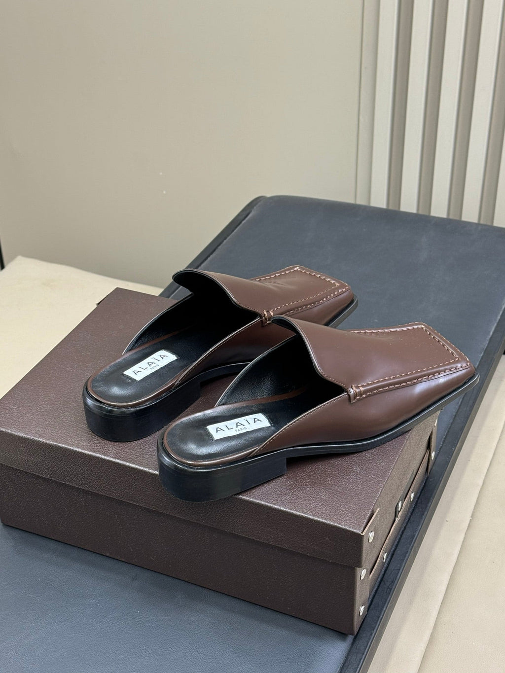 ALAIA 25S SQUARE LOAFER MULES IN BROWN CALFSKIN