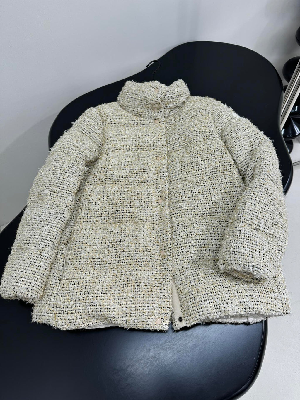 MONCLER 25S COCHELLE TWEED MID-LENGTH DOWN JACKET 202