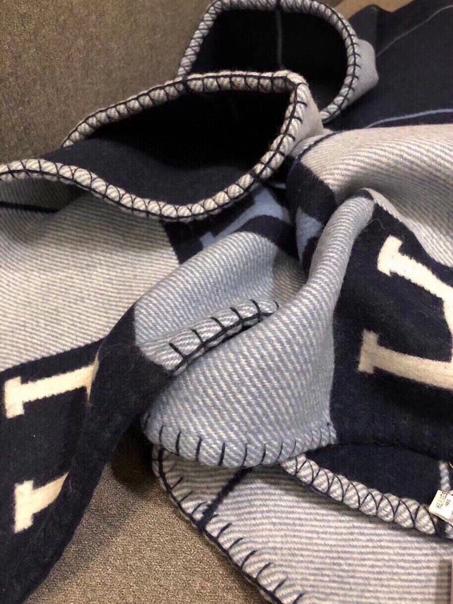 AVALON III THROW BLANKET 175 CM IN NAVY BLUE WOOL AND CASHMERE 351741