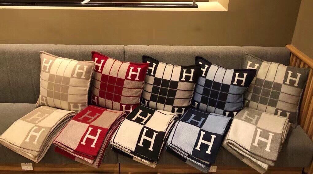 AVALON III THROW BLANKET 175 CM IN NAVY BLUE WOOL AND CASHMERE 351741