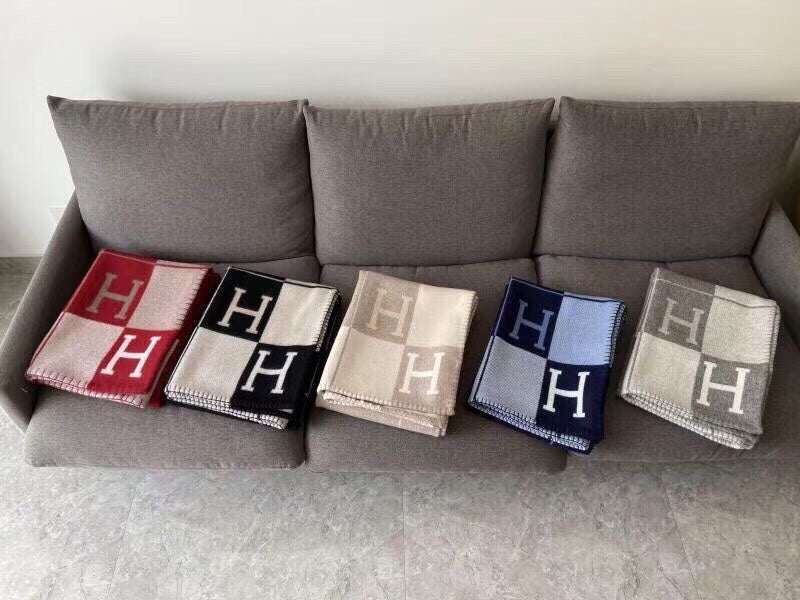 AVALON III THROW BLANKET 175 CM IN NAVY BLUE WOOL AND CASHMERE 351741