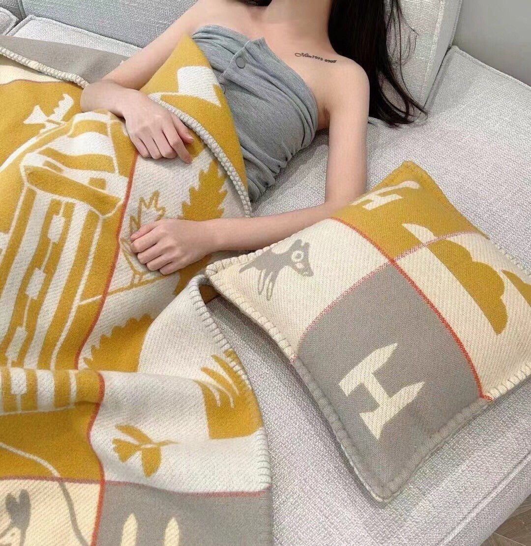 AVALON EPOPEE BLANKET 140 CM IN HONEY YELLOW WOOL AND CASHMERE 415189