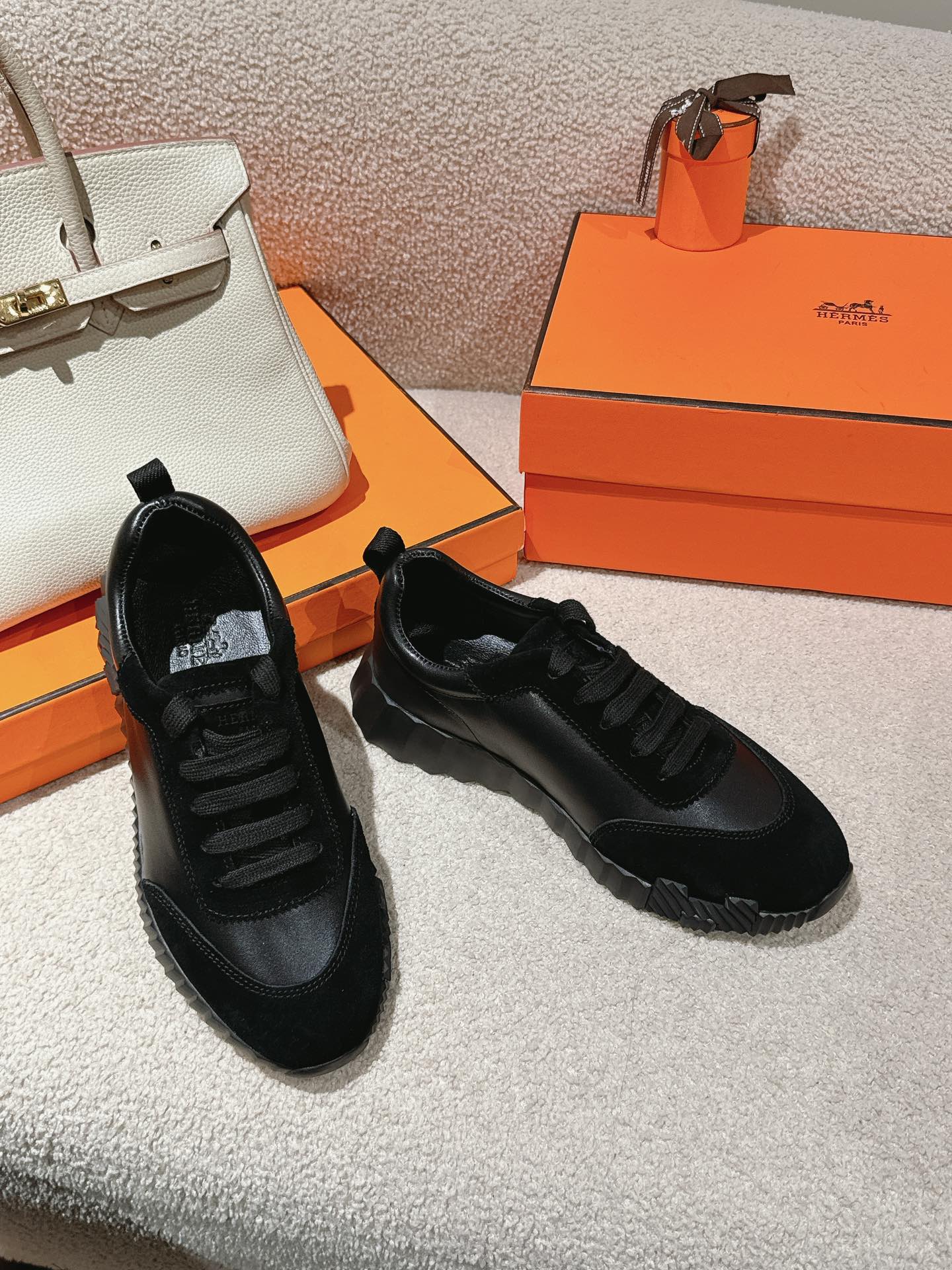 MAINLAND SNEAKER IN FULL BLACK SUEDE AND CALFSKIN